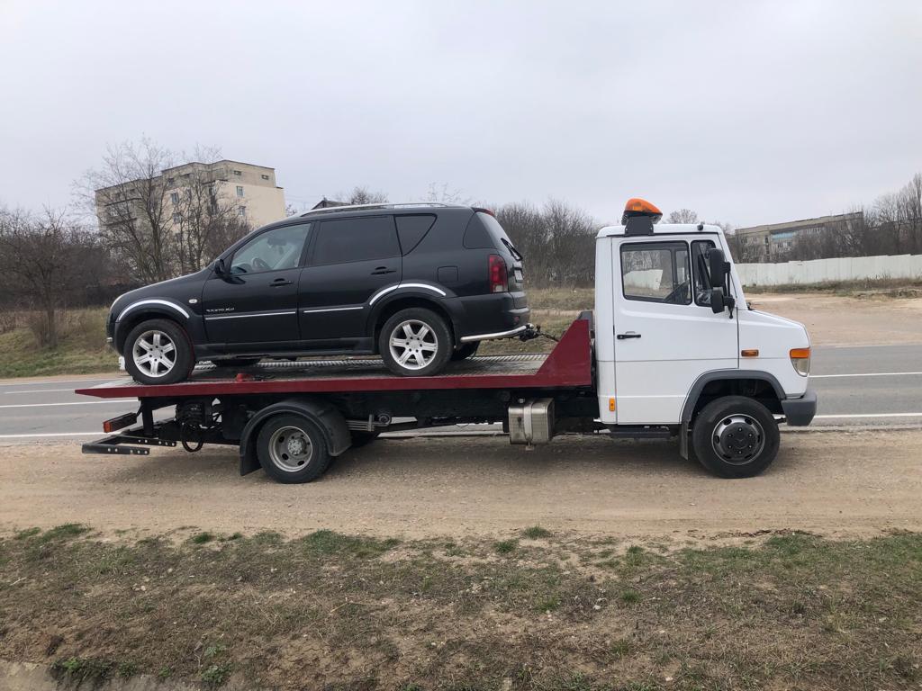evacuator,evacuator 24,evacuator chisinau,evacuator auto,auto evacuator,servicii evacuator,start motor,evacuator 24/24,evacuator moldova,evacuator noaptea