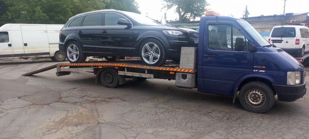 evacuator,evacuator 24,evacuator chisinau,evacuator auto,auto evacuator,servicii evacuator,start motor,evacuator 24/24,evacuator moldova,evacuator noaptea