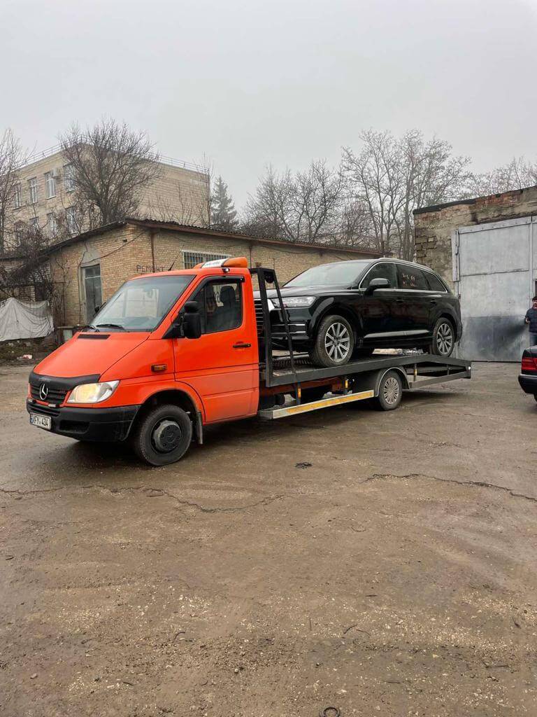 evacuator,evacuator 24,evacuator chisinau,evacuator auto,auto evacuator,servicii evacuator,start motor,evacuator 24/24,evacuator moldova,evacuator noaptea