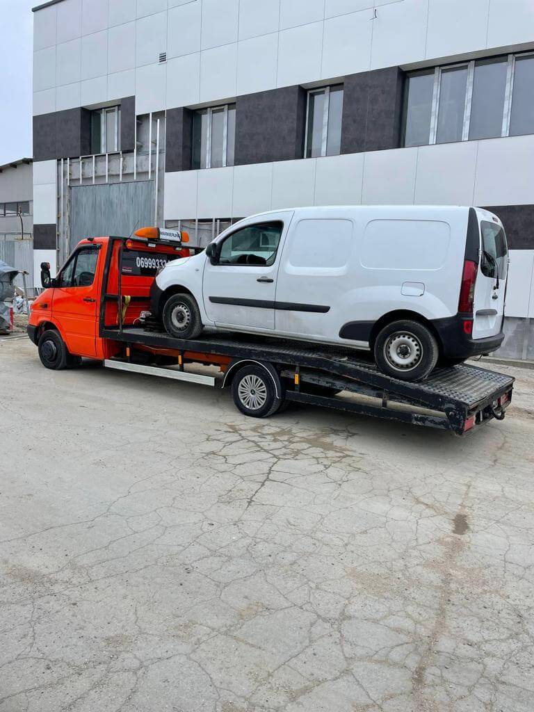 evacuator,evacuator 24,evacuator chisinau,evacuator auto,auto evacuator,servicii evacuator,start motor,evacuator 24/24,evacuator moldova,evacuator noaptea